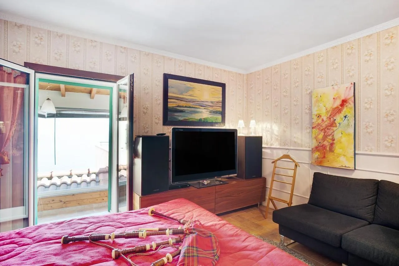 Casa Scotland Apartment Ventimiglia 0*,